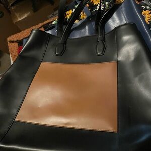 Leather tote bag